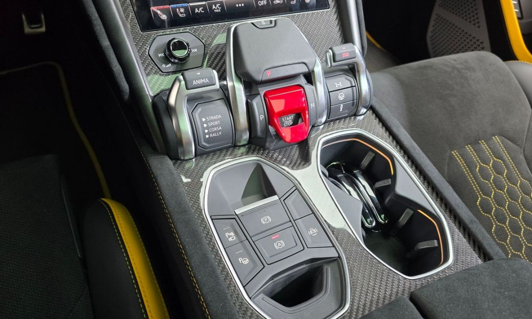 Lamborghini Urus 4.0 V8 Performante, 2024