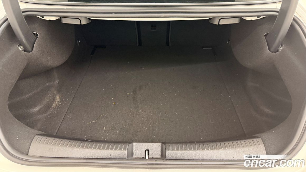 Mercedes-Benz CLA-Class CLA250 4MATIC, 2025