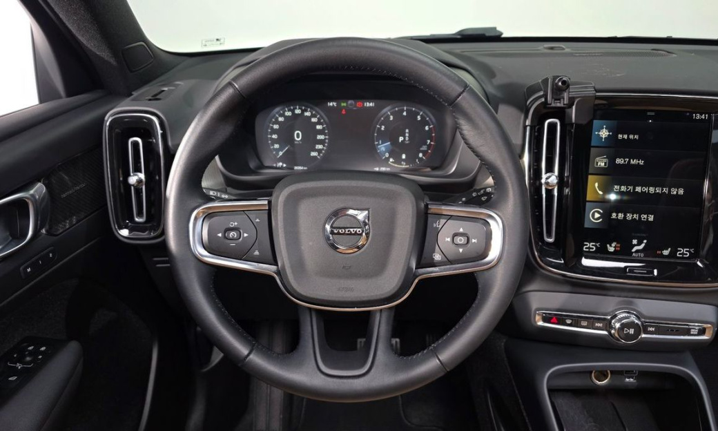 Volvo XC40 B4 Inscription, 2021