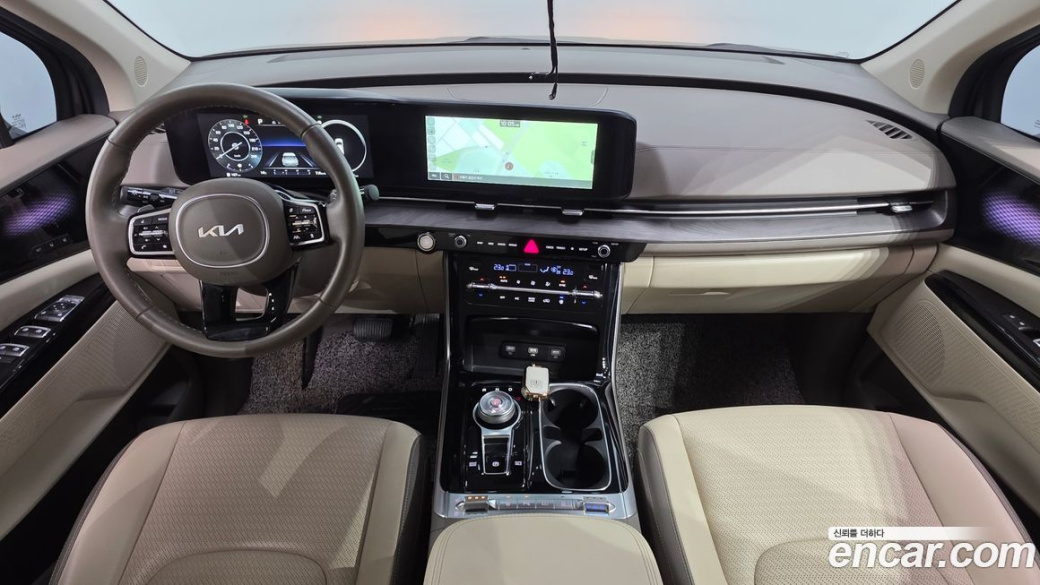 Kia Carnival 9-Seater Signature, 2023