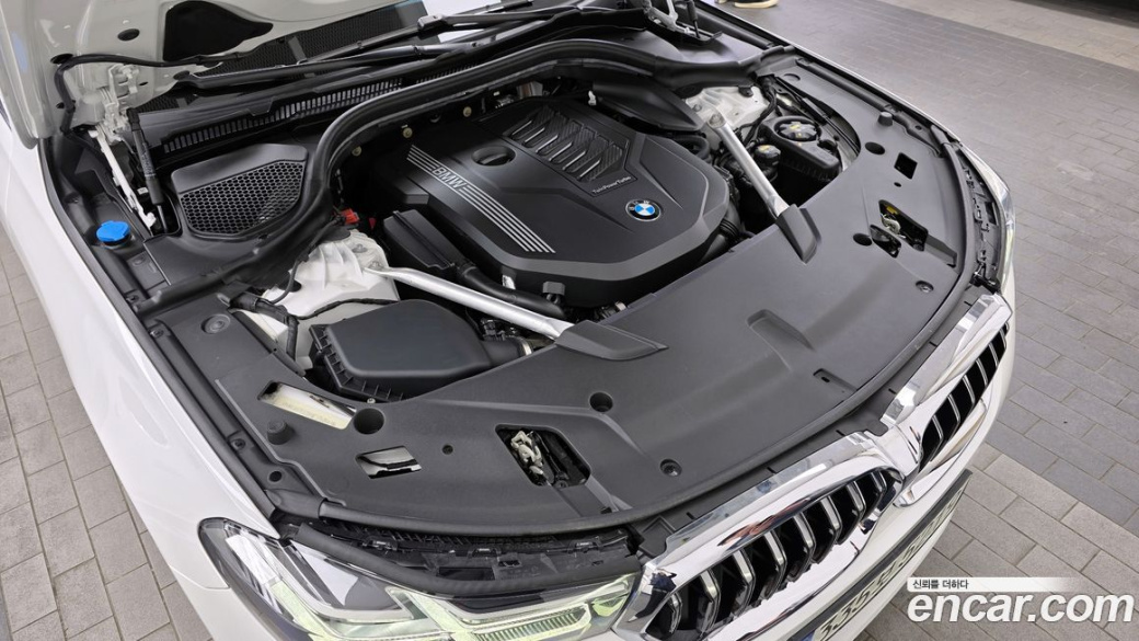 BMW Gran Turismo 630i xDrive Luxury, 2022