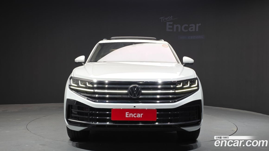 Volkswagen Touareg 3.0 TDI Prestige, 2024