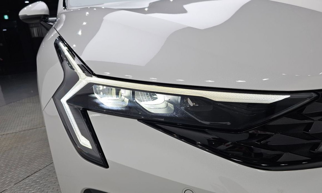 Kia K5 2.0, 2024