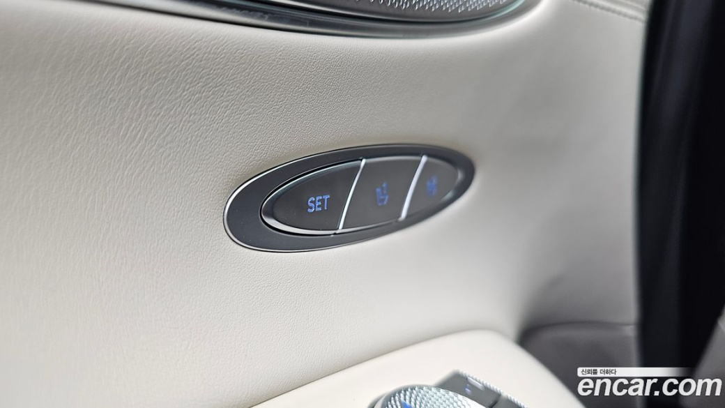 Genesis GV70 2.5T Gasoline 2WD, 2021