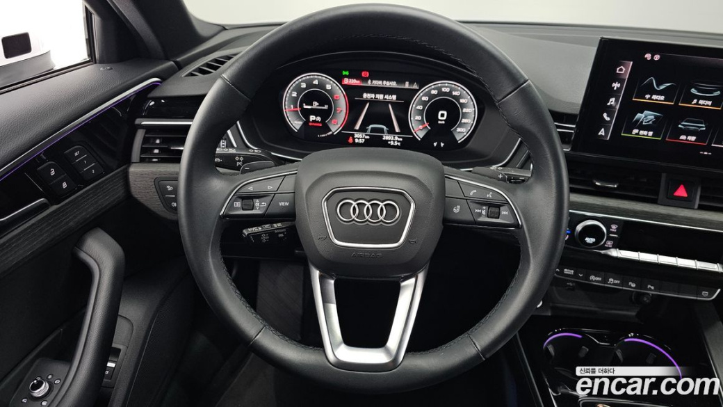 Audi A4 40 TFSI Premium, 2023