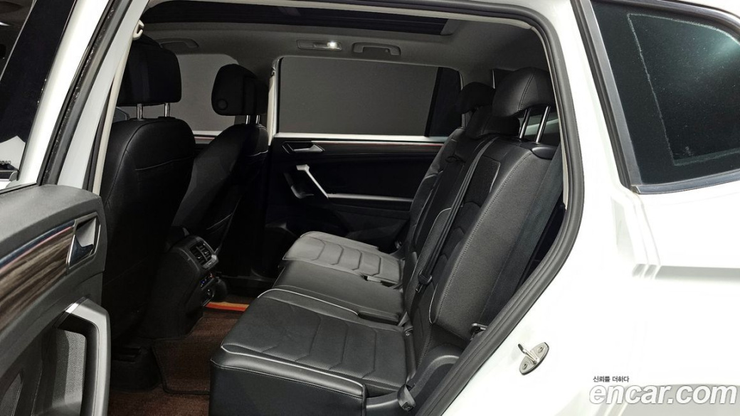 Volkswagen Tiguan 2.0 TSI Prestige, 2023