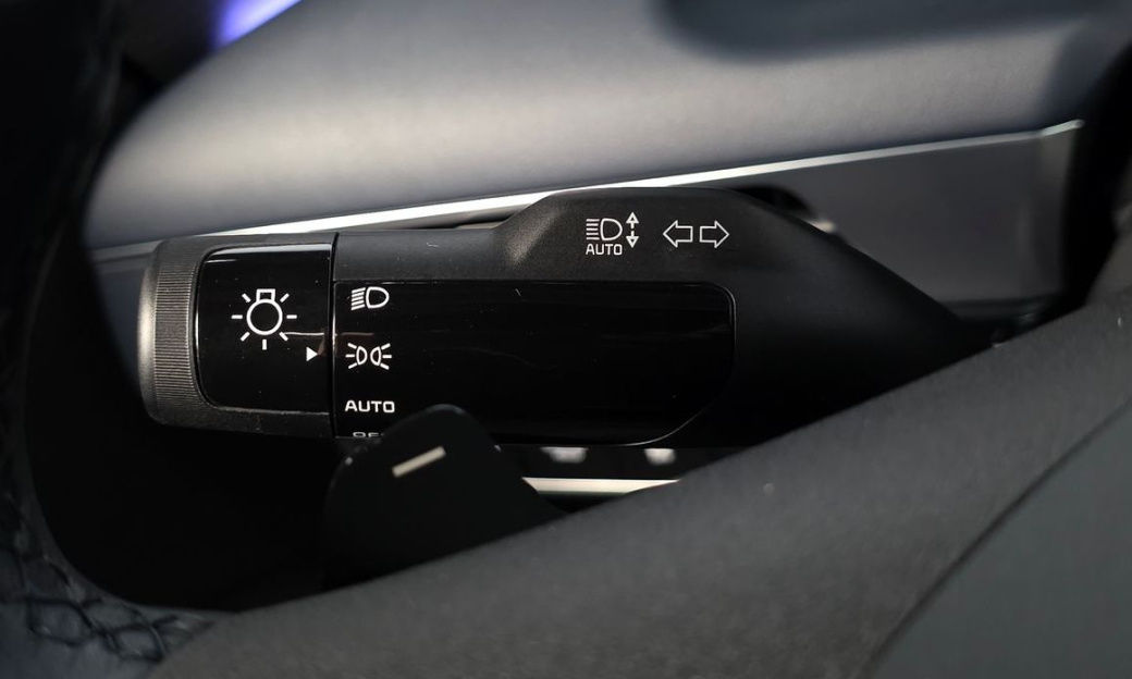 Kia K8 2.5 Gasoline 2WD, 2025