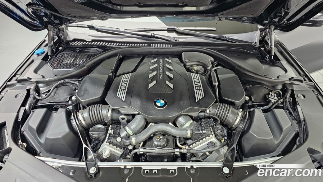 BMW 8-Series M850i xDrive Gran Coupe, 2024