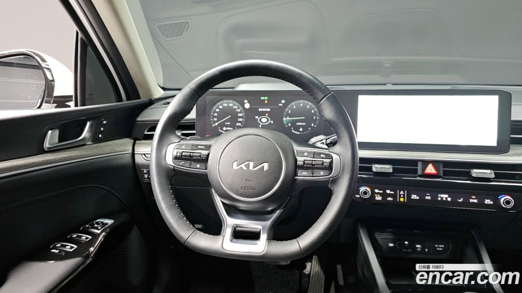 Kia K5 1.6 Turbo, 2026