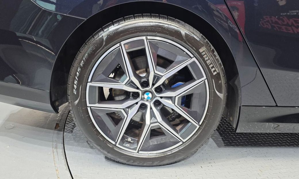 BMW 5-Series 520i M Sport, 2024