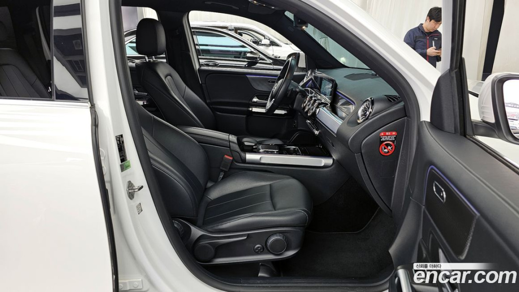 Mercedes-Benz GLB-Class GLB200 d, 2022