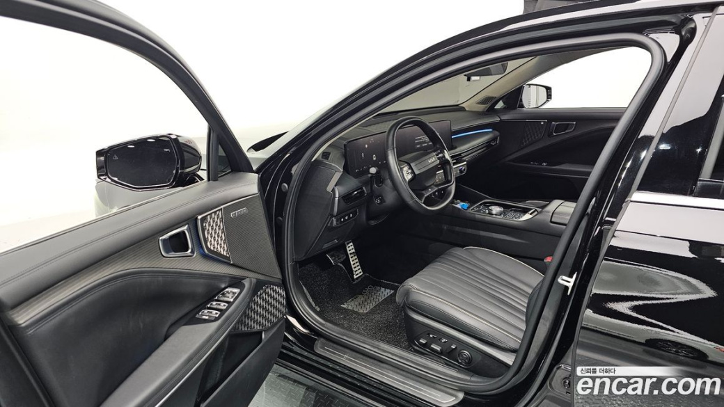 Kia K8 2.5 Gasoline 2WD, 2025