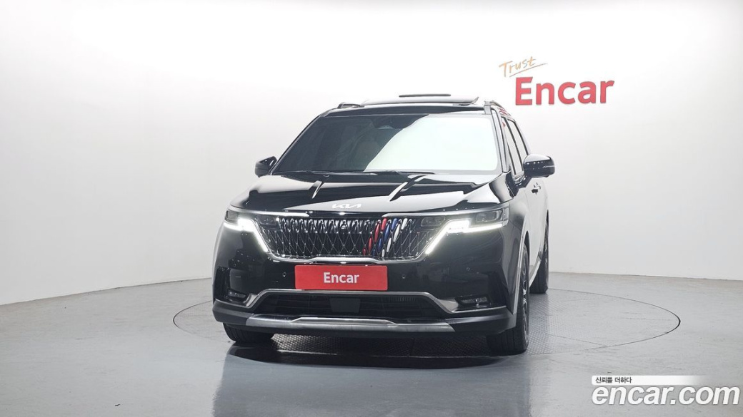 Kia Carnival 9-Seater Signature, 2023