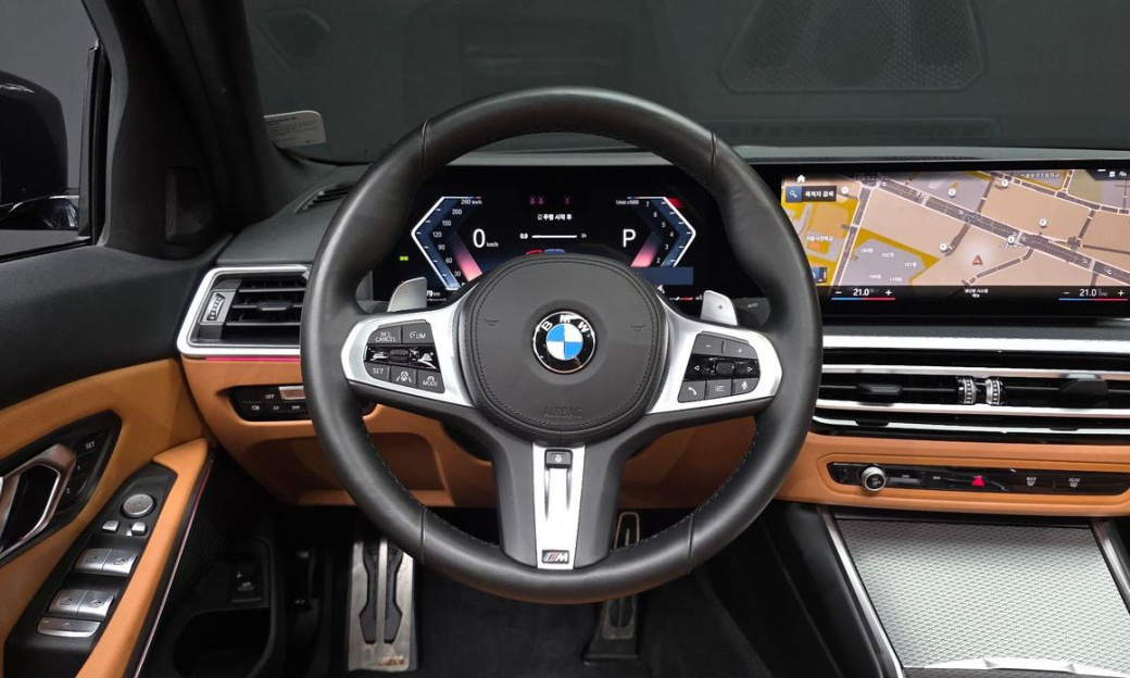 BMW 3-Series 320i M Sport, 2023
