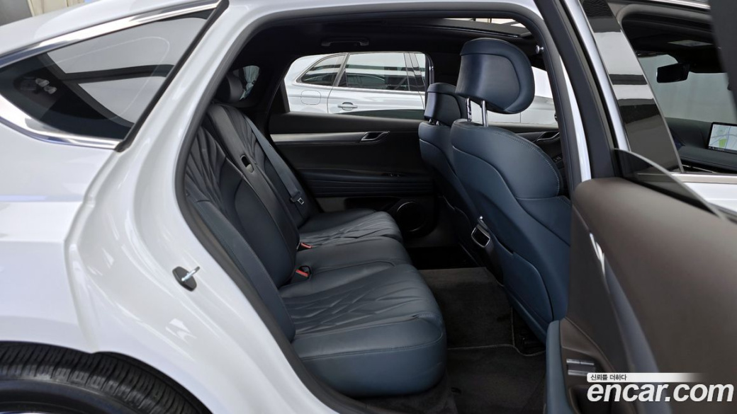 Genesis G80 Gasoline 2.5 Turbo 2WD, 2024