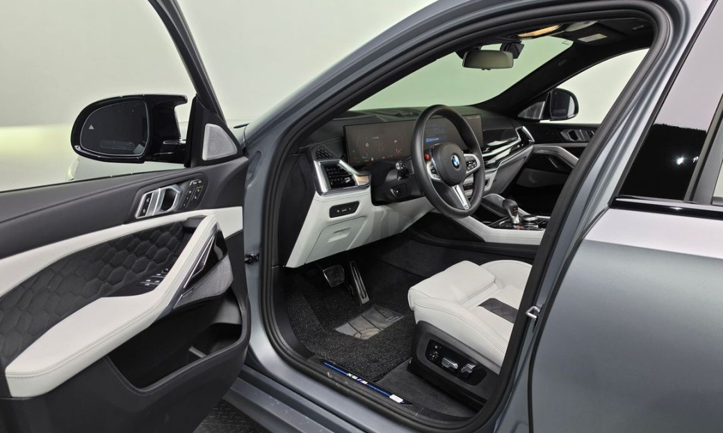 BMW X6M 4.4 Competition, 2025