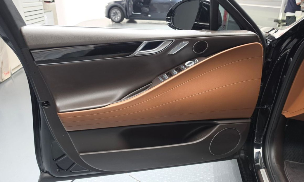 Genesis G80 Gasoline 2.5 Turbo AWD, 2024