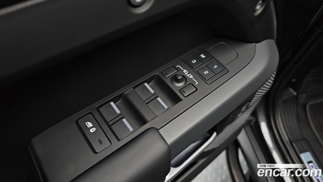 Land Rover Defender 110 P400 X, 2024
