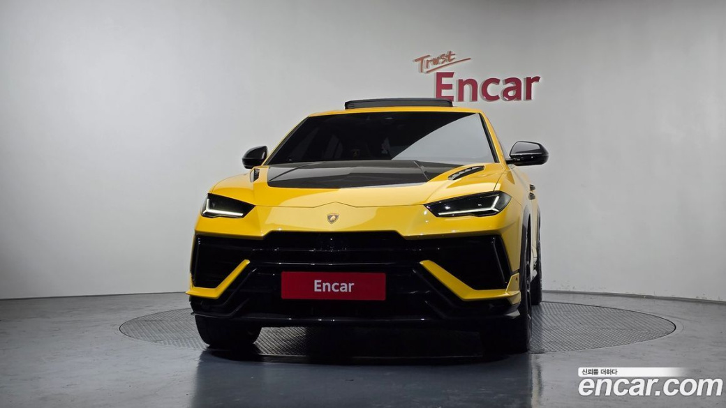 Lamborghini Urus 4.0 V8 Performante, 2024