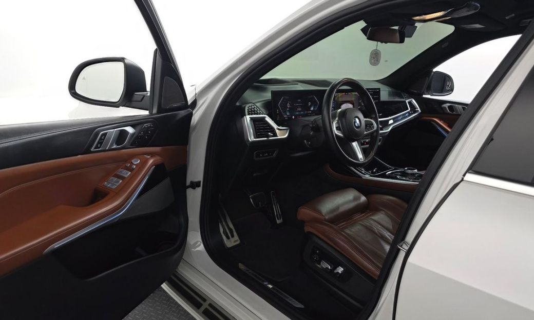 BMW X7 xDrive 40i M Sport 6STR, 2024
