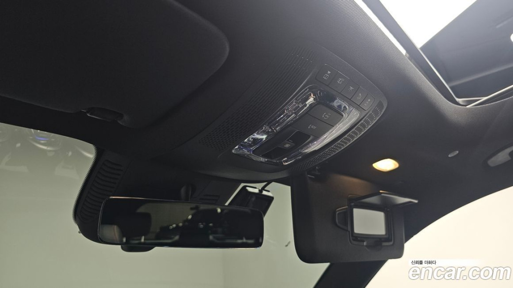 Mercedes-Benz GLB-Class GLB250 4MATIC, 2025