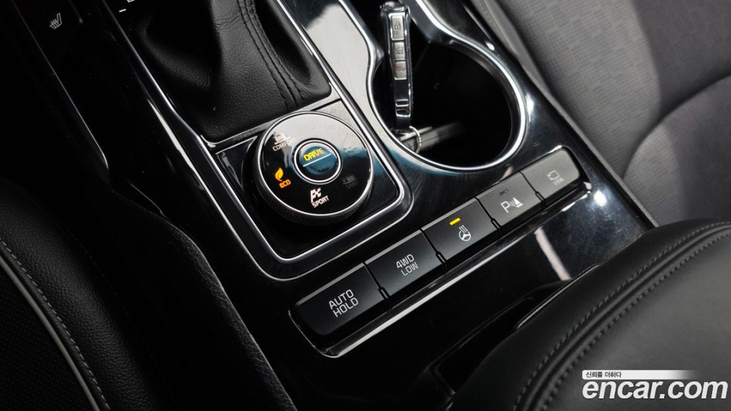 Kia Mohave Diesel 3.0 4WD 5-Seater, 2023