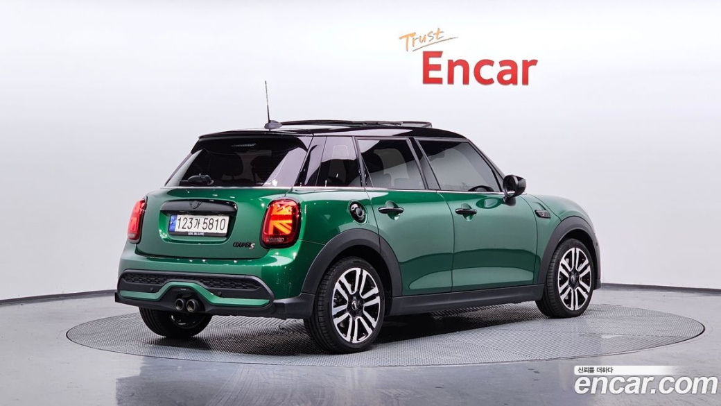 Mini Cooper 5Door Classic, 2024