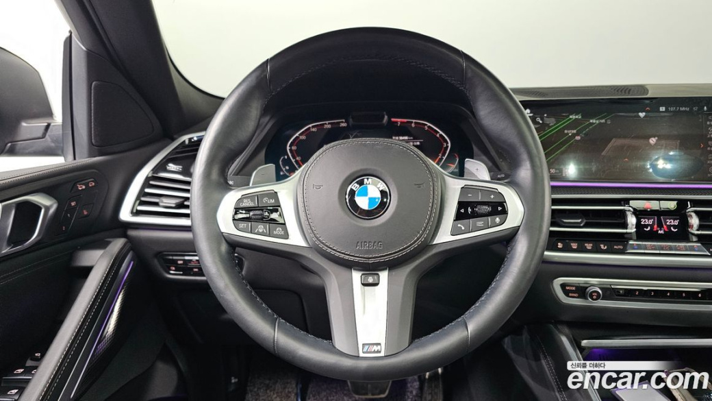 BMW X6 xDrive40i M Sport, 2022