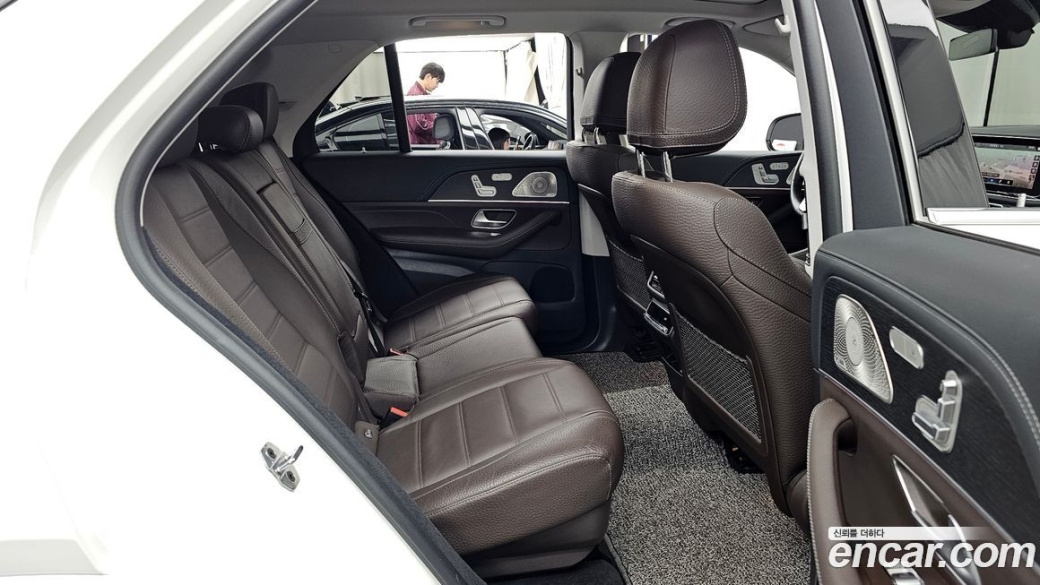 Mercedes-Benz GLE-Class GLE450 4MATIC, 2023