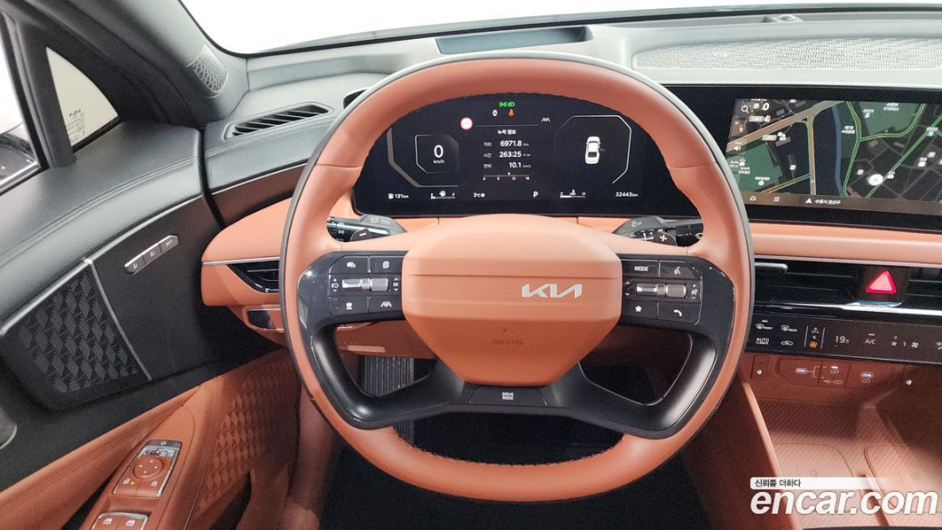 Kia K8 2.5 Gasoline 2WD, 2025