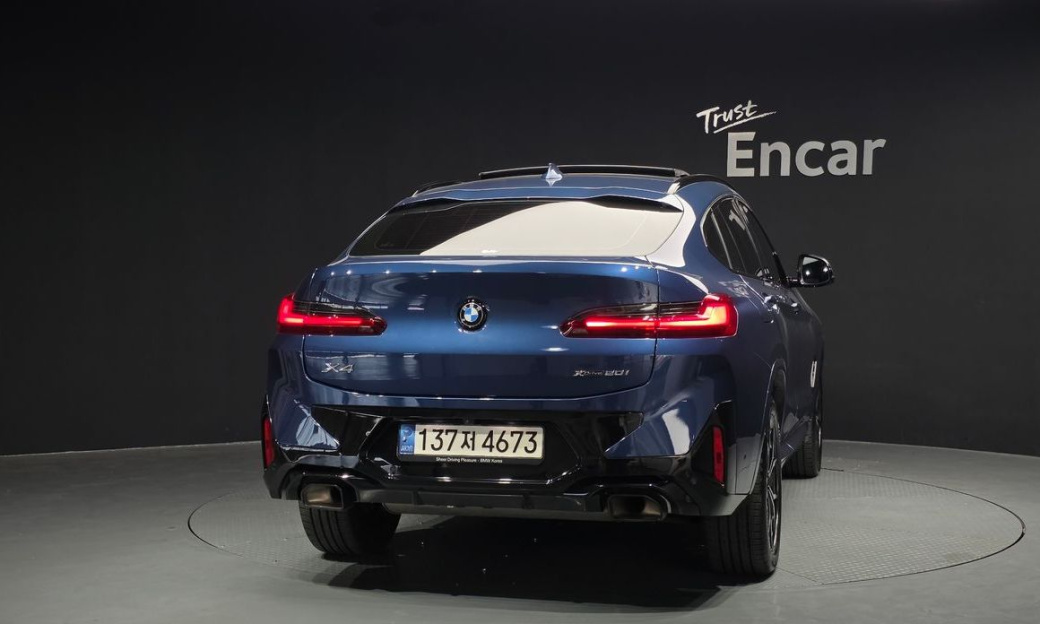 BMW X4 xDrive20i M Sports Pro, 2022