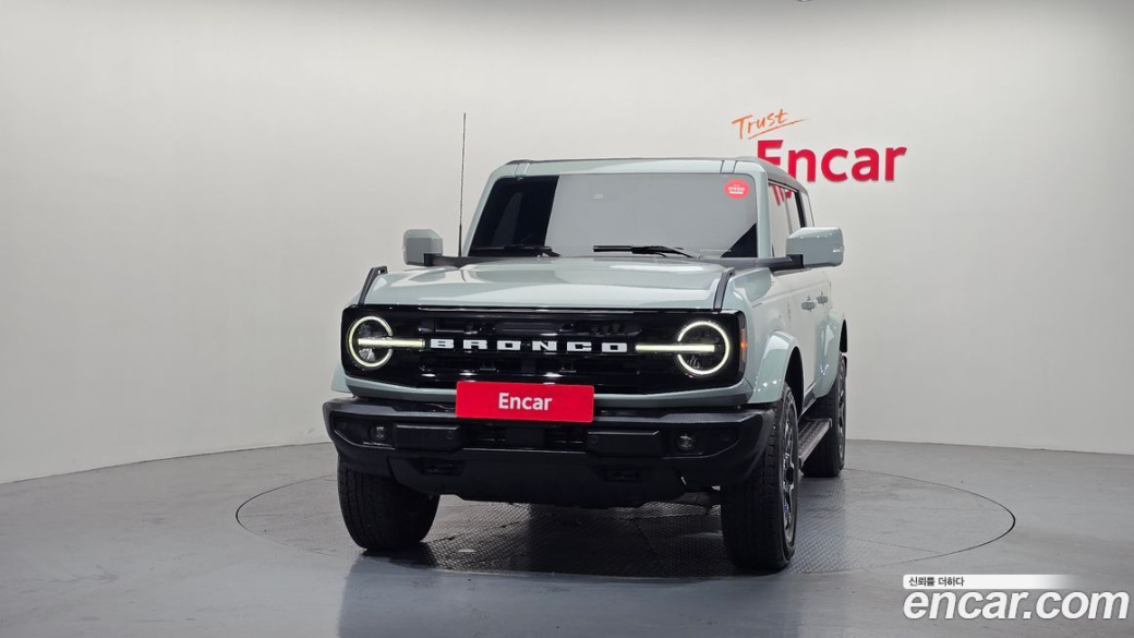 Ford Bronco 2.3 Outer Banks, 2024