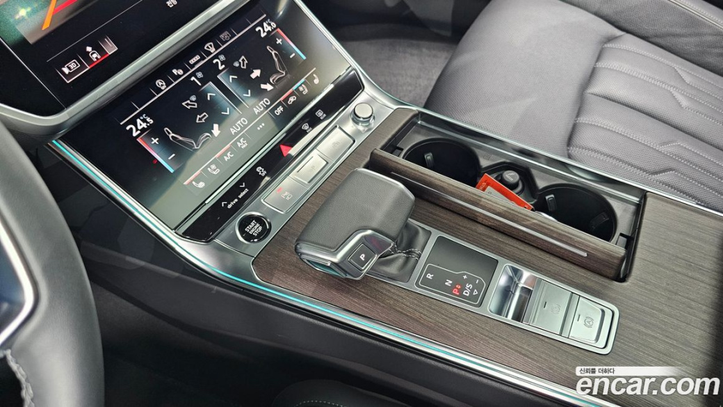 Audi A6 45 TFSI Quattro Premium, 2025