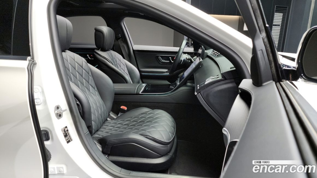 Mercedes-Benz S-Class S450L 4MATIC, 2023