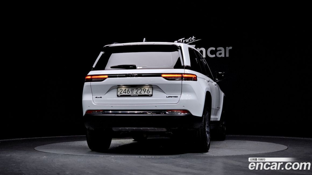 Jeep Cherokee 3.6 Limited, 2023