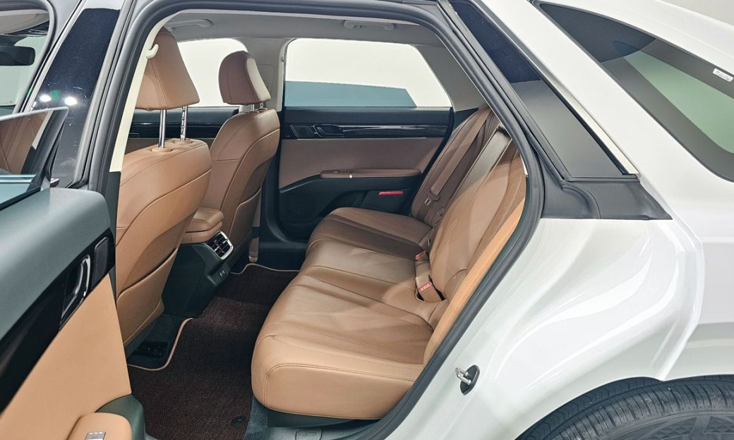 Hyundai Grandeur 2,5 Gasoline 2WD, 2024