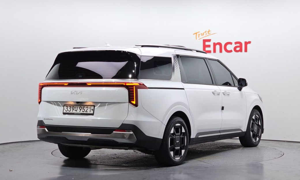 Kia Carnival 9-Seater Noblesse, 2024