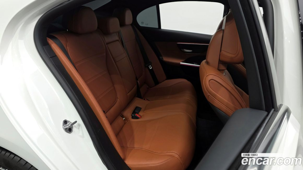 Mercedes-Benz C-Class C200 4MATIC Avantgarde, 2022