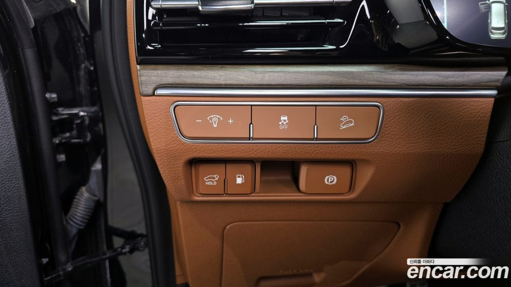 Kia Mohave Diesel 3.0 4WD 6-Seater, 2023