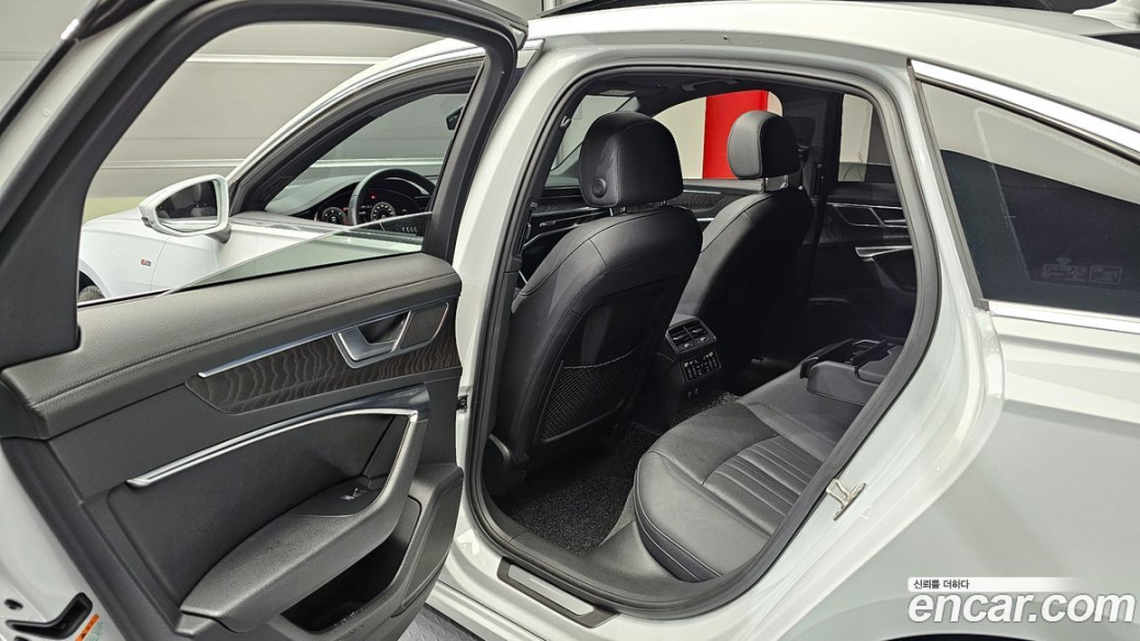 Audi A6 40 TDI Premium, 2022