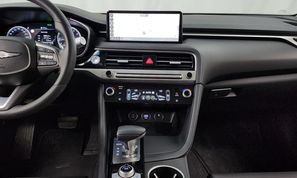 Genesis G70 Gasoline 2.5T 4WD, 2024
