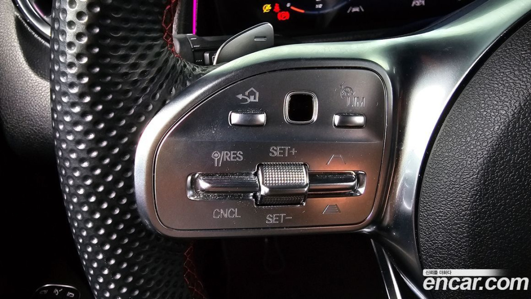 Mercedes-Benz GLB-Class GLB250 4MATIC, 2023