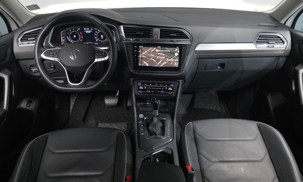 Volkswagen Tiguan 2.0 TSI Prestige, 2023