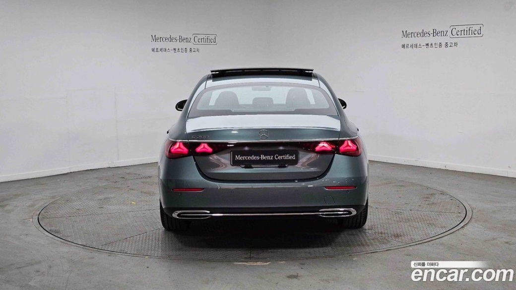 Mercedes-Benz E-Class E200 Avantgarde, 2025