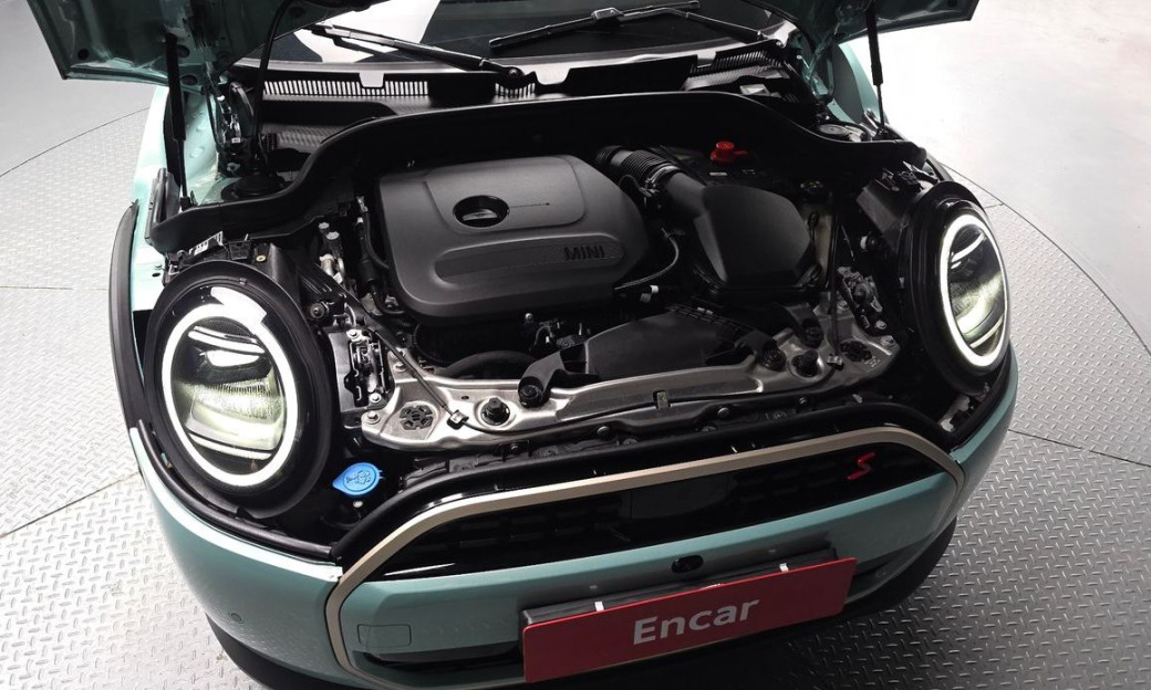 Mini Cooper 5 Door Favoured, 2025