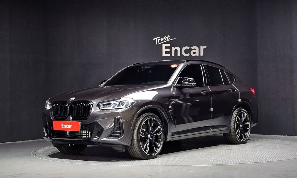 BMW X4 xDrive M40i, 2024