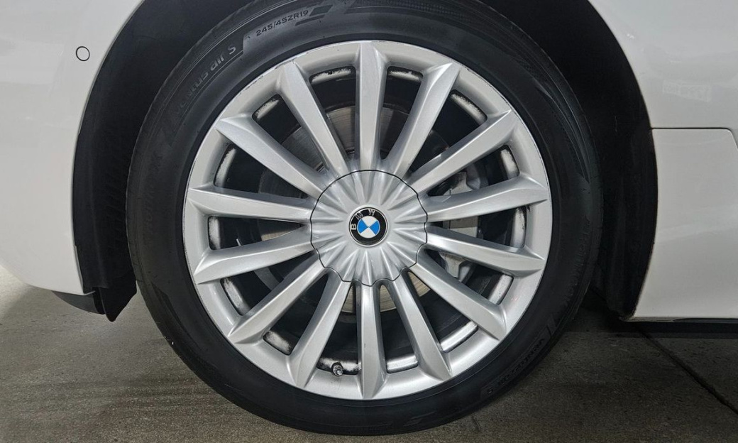 BMW Gran Turismo 630i xDrive Luxury, 2023