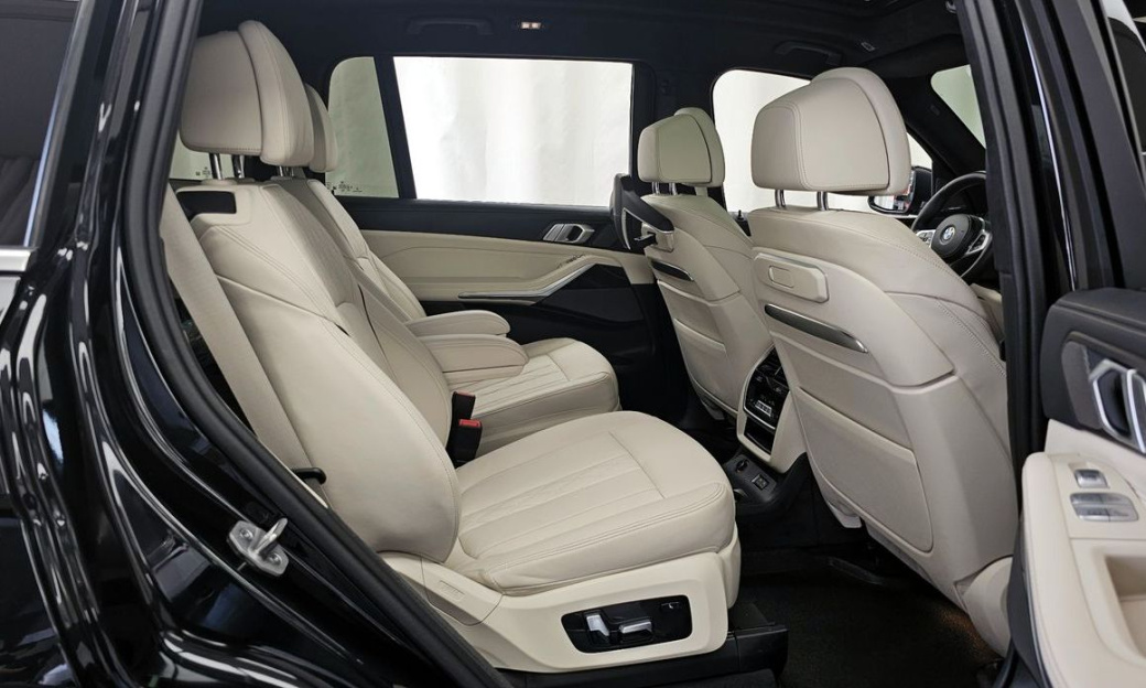 BMW X7 xDrive 40i M Sport 6STR, 2024