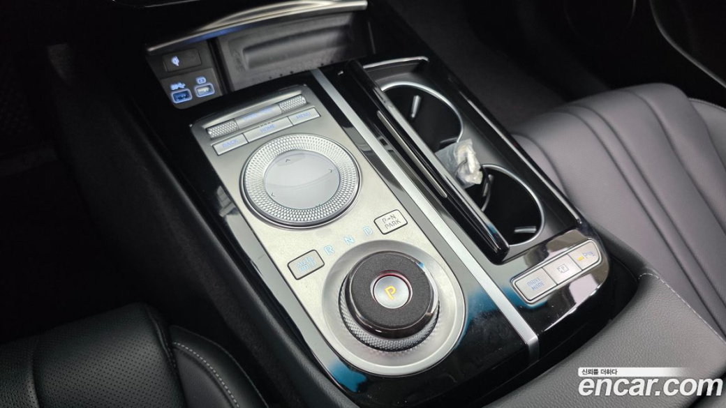 Genesis G80 Gasoline 2.5 Turbo AWD, 2022