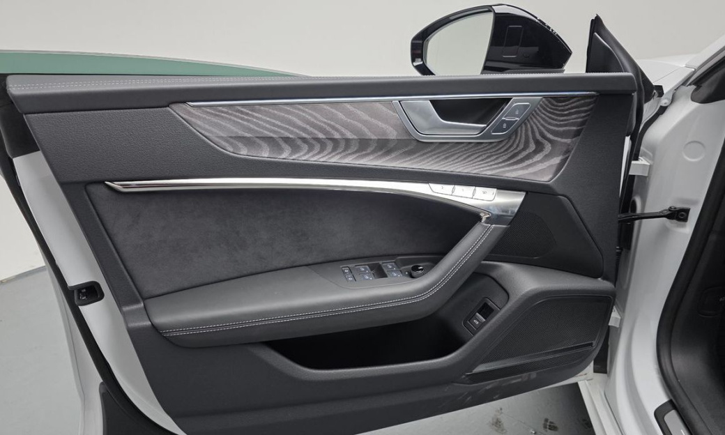 Audi A7 55 TFSI Quattro Premium, 2025